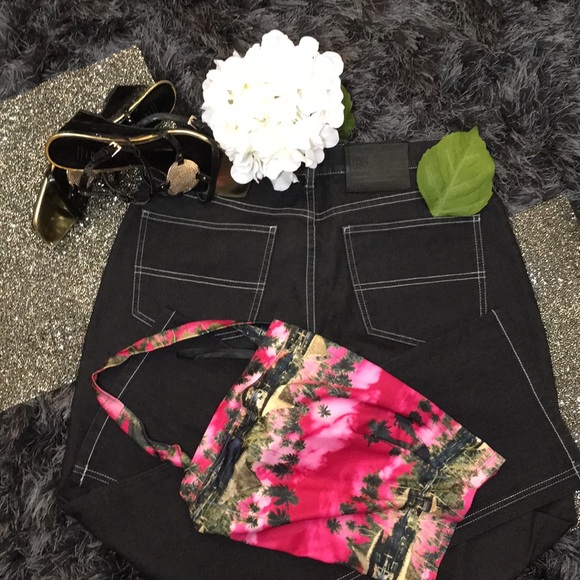 Polo Black Jeans - Picture 6 of 7